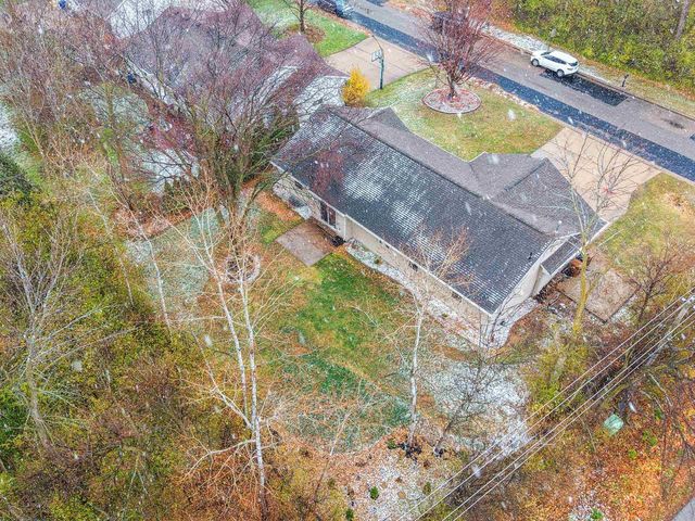 1410 ALCAN DRIVE, Menasha, WI 54952