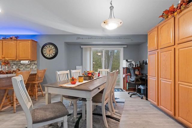 1410 ALCAN DRIVE, Menasha, WI 54952