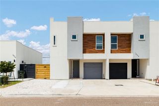 1626 W B Street, Mission, TX 78572