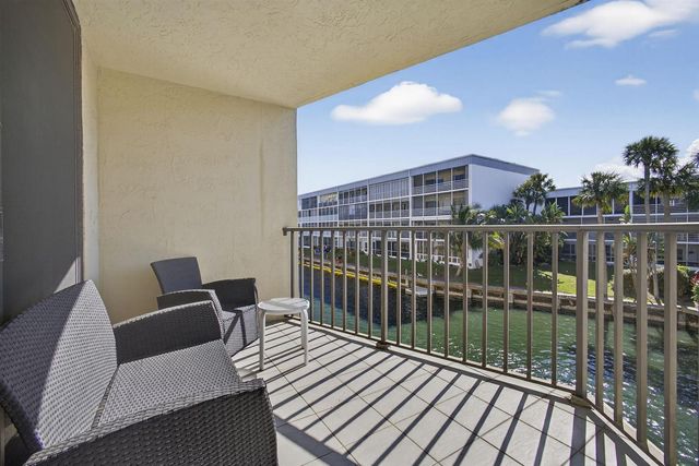 896 N Federal Highway 225, Lantana, FL 33462