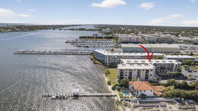 896 N Federal Highway 225, Lantana, FL 33462