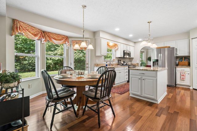 8052 Fenway Circle, Reynoldsburg, OH 43068