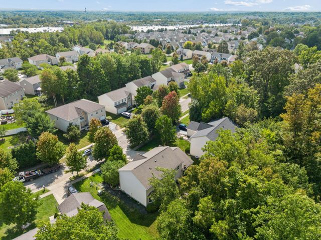 8052 Fenway Circle, Reynoldsburg, OH 43068