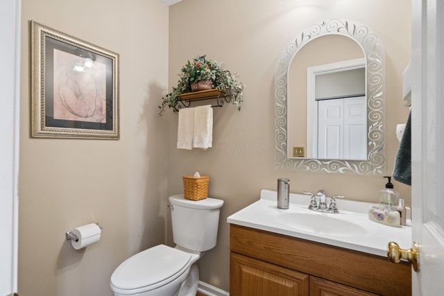 8052 Fenway Circle, Reynoldsburg, OH 43068