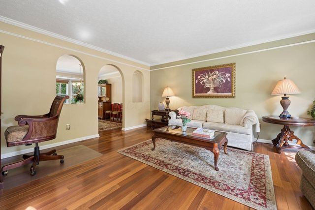 8052 Fenway Circle, Reynoldsburg, OH 43068