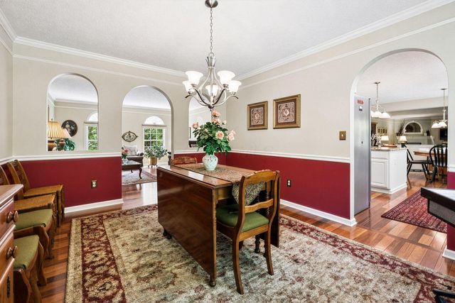 8052 Fenway Circle, Reynoldsburg, OH 43068