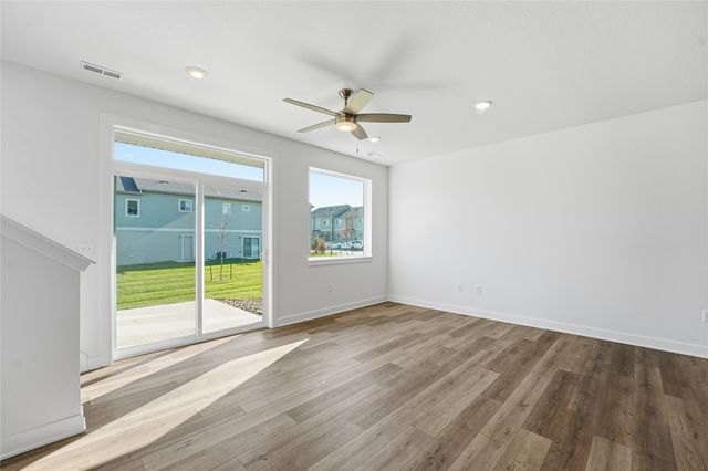 209 NW Waverly Drive, Waukee, IA 50263