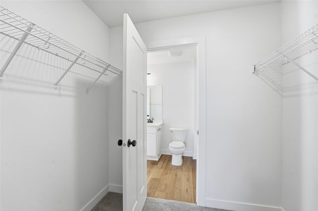 209 NW Waverly Drive, Waukee, IA 50263