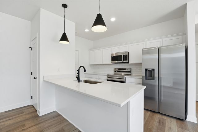 209 NW Waverly Drive, Waukee, IA 50263