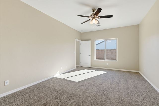 3850 E McVicar Avenue, Kingman, AZ 86409