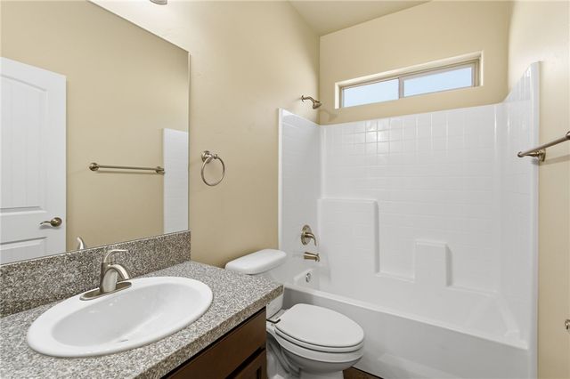 3850 E McVicar Avenue, Kingman, AZ 86409