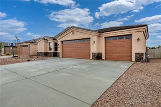 3850 E McVicar Avenue, Kingman, AZ 86409