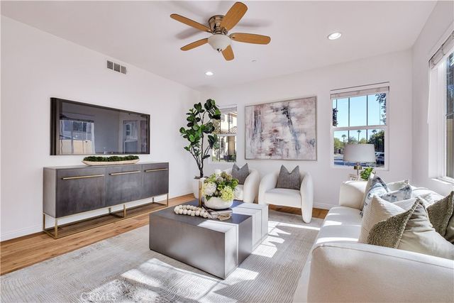 434 Golden Bear, Upland, CA 91786