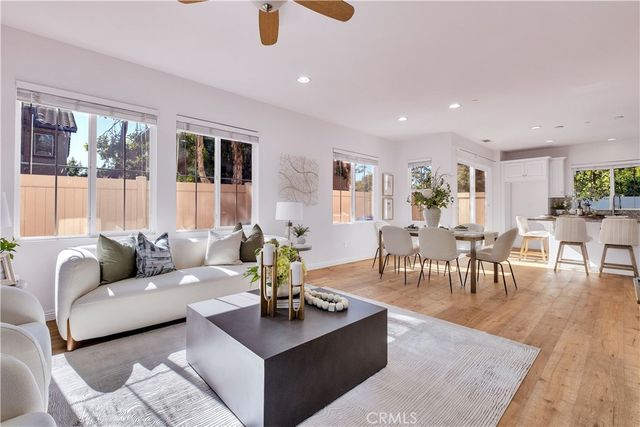 434 Golden Bear, Upland, CA 91786