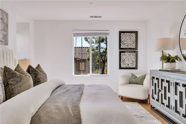 434 Golden Bear, Upland, CA 91786