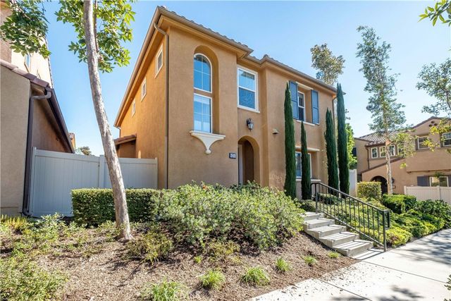 434 Golden Bear, Upland, CA 91786