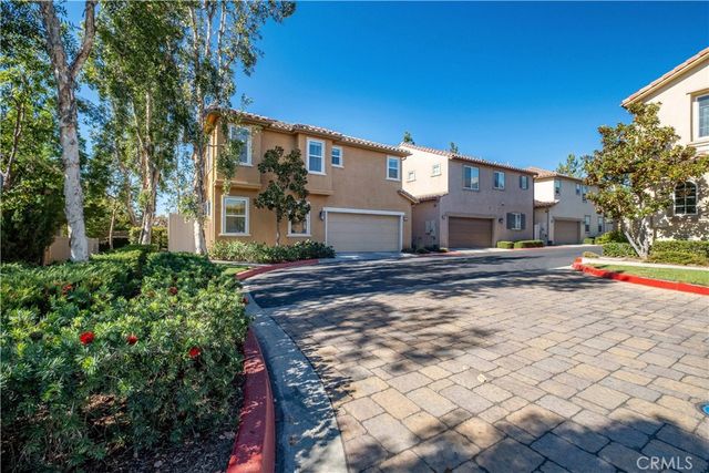 434 Golden Bear, Upland, CA 91786