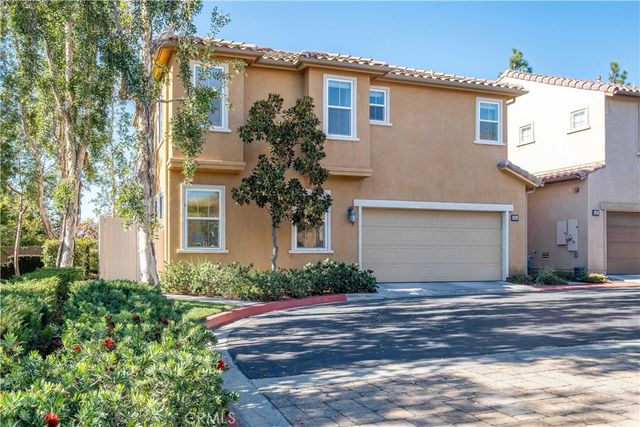 434 Golden Bear, Upland, CA 91786