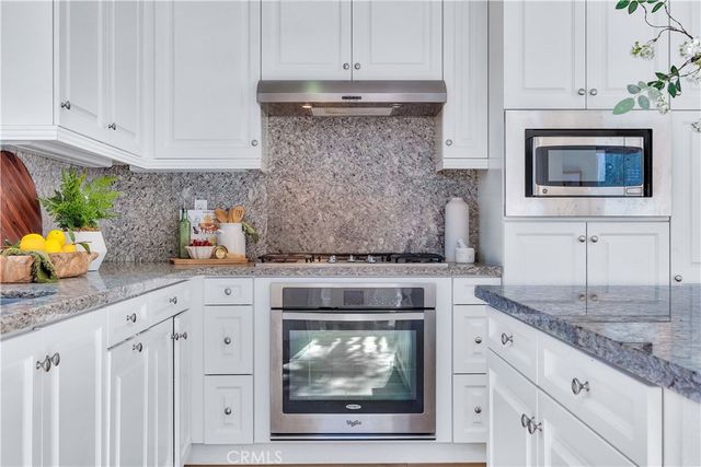 434 Golden Bear, Upland, CA 91786