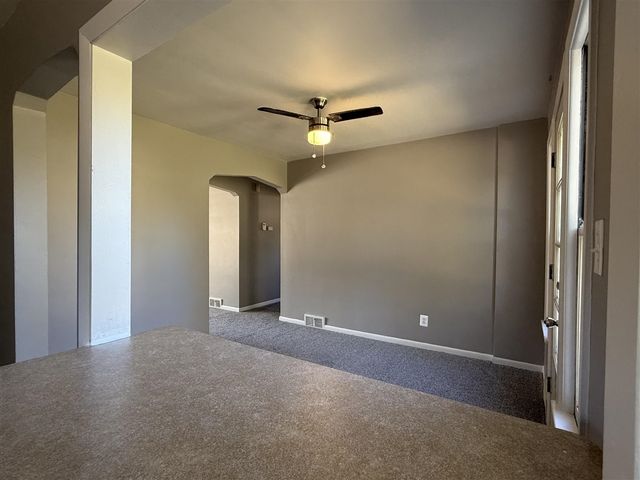 15305 Evergreen Avenue, Eastpointe, MI 48021