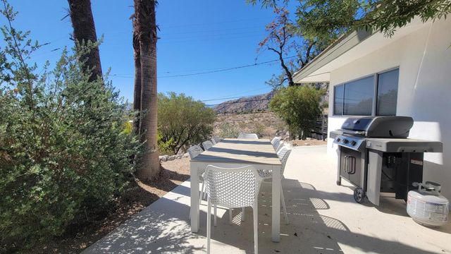 901 W Via Livorno, Palm Springs, CA 92262