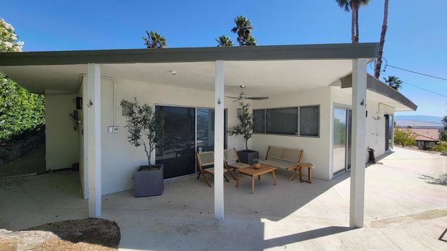901 W Via Livorno, Palm Springs, CA 92262