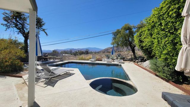 901 W Via Livorno, Palm Springs, CA 92262