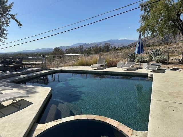 901 W Via Livorno, Palm Springs, CA 92262