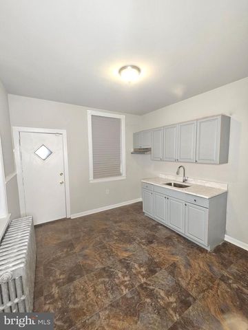 5843 RACE ST, Philadelphia, PA 19139