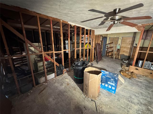 4474 Moler Street, Dallas, TX 75211