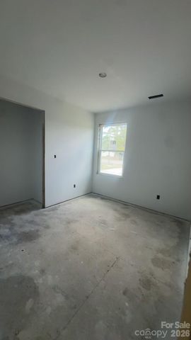 3403 NC 33 Highway W, Grimesland, NC 27837