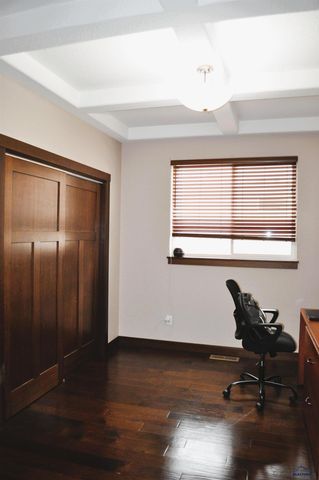 3029 HOEFER AVE, Rapid City, SD 57701