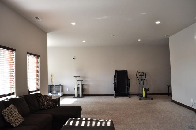 3029 HOEFER AVE, Rapid City, SD 57701