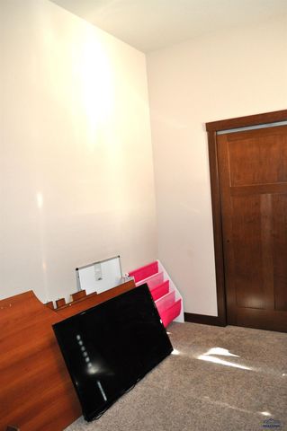 3029 HOEFER AVE, Rapid City, SD 57701