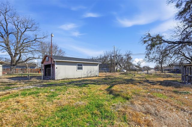 421 Cherry Drive, Princeton, TX 75407