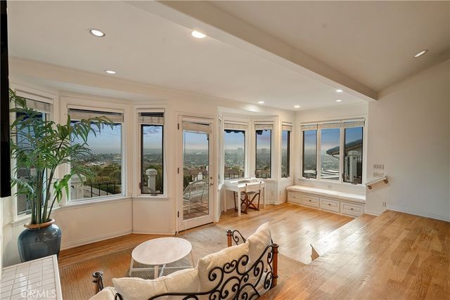 21 Ridgeline Drive, Newport Beach, CA 92660