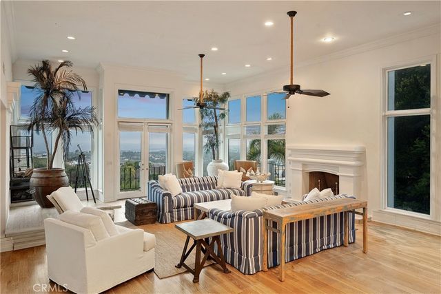 21 Ridgeline Drive, Newport Beach, CA 92660
