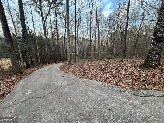 507 Lakeshore Drive, Stockbridge, GA 30281