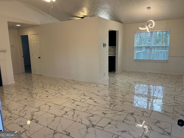 507 Lakeshore Drive, Stockbridge, GA 30281