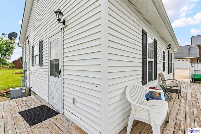 510 Coleman Road, Vine Grove, KY 40175
