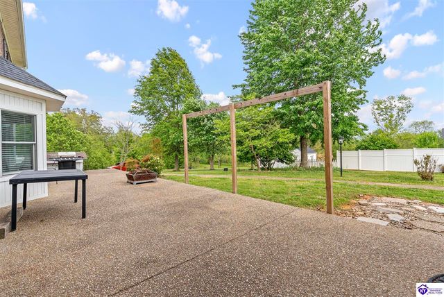 510 Coleman Road, Vine Grove, KY 40175