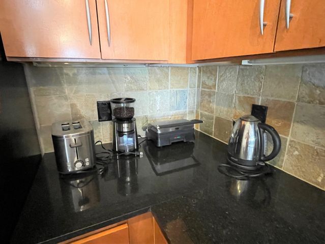 1901 Post Oak Boulevard 2605, Houston, TX 77056