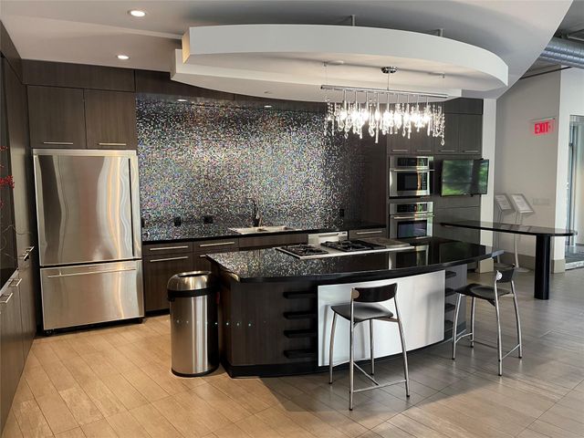 1901 Post Oak Boulevard 2605, Houston, TX 77056