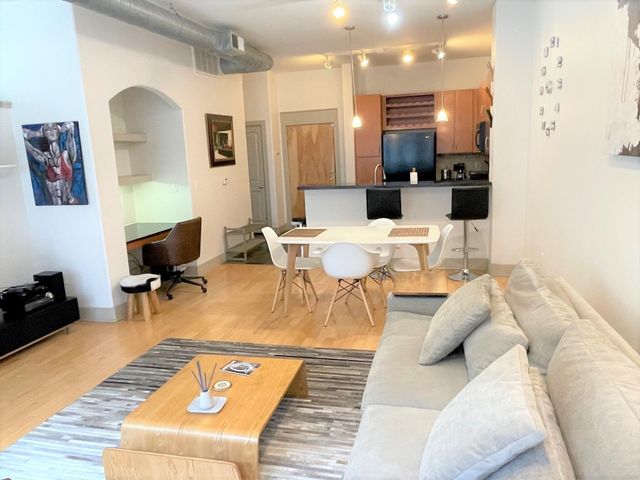 1901 Post Oak Boulevard 2605, Houston, TX 77056