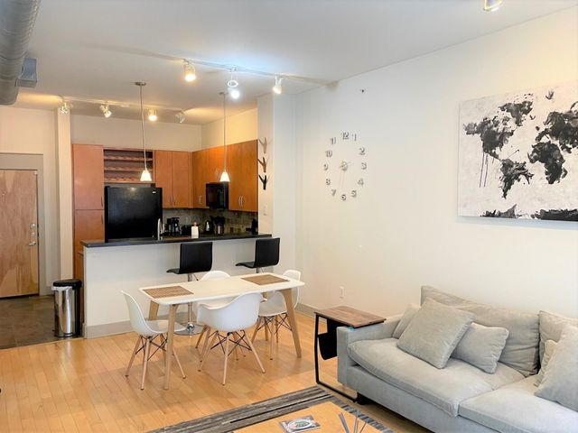 1901 Post Oak Boulevard 2605, Houston, TX 77056