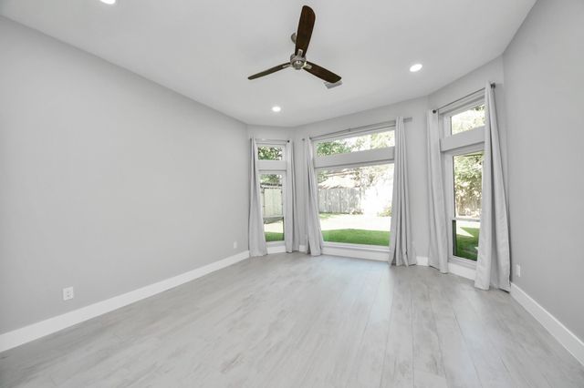 14143 Faulkey Gully, Houston, TX 77070