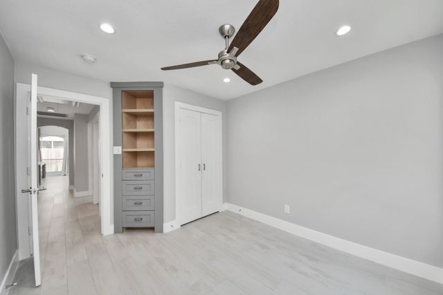 14143 Faulkey Gully, Houston, TX 77070