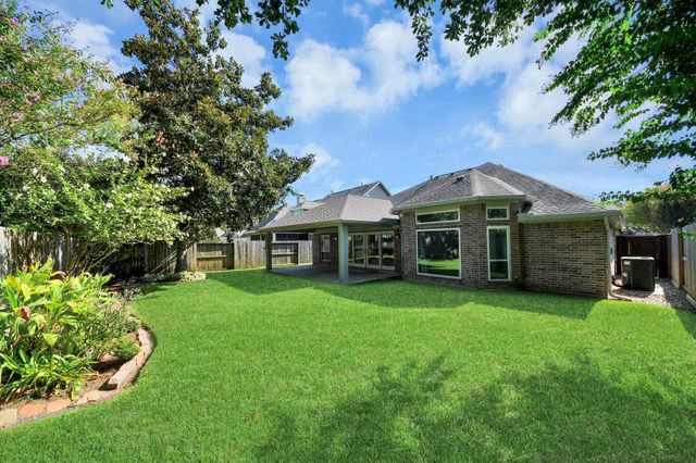 14143 Faulkey Gully, Houston, TX 77070
