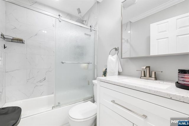 138 Merrill Road, Clifton, NJ 07012