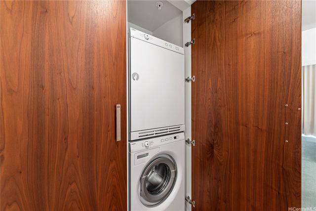 383 Kalaimoku Street E2308, Honolulu, HI 96815